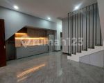 thumbnail-dijual-rumah-minimalis-modern-cipete-jakarta-selatan-3