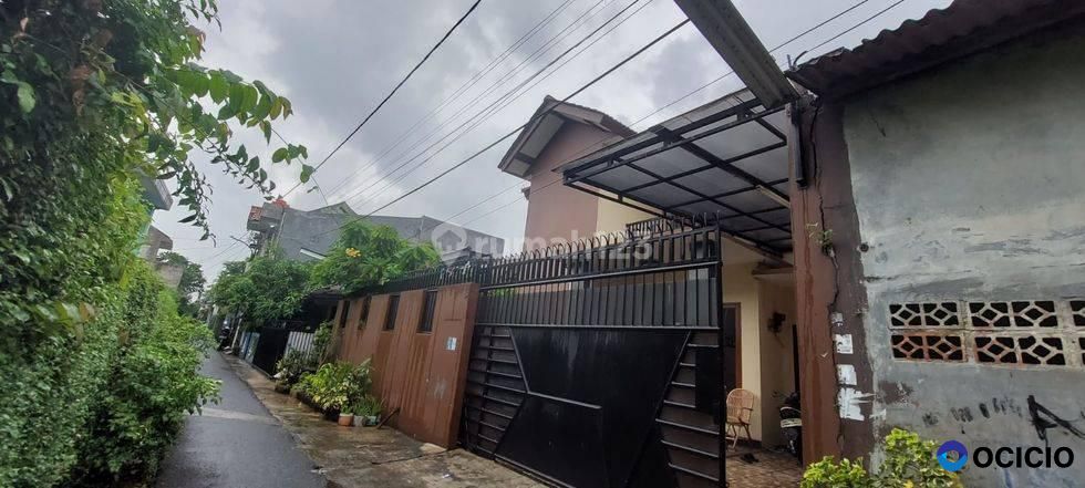 DIJUAL RUMAH FULL FURNISH DI JAKARTA BARAT,  TANAH SUPER LUAS
