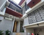 thumbnail-dijual-rumah-mewah-kemang-jakarta-selatan-11