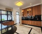 thumbnail-jual-cepat-rumah-mewah-area-kuningan-jakarta-selatan-8