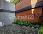 thumbnail-dijual-townhouse-modern-minimalis-di-cipete-jakarta-selatan-2