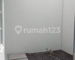 thumbnail-jual-rumah-model-classic-dalam-komplek-jakarta-barat-11