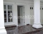 thumbnail-jual-rumah-model-classic-dalam-komplek-jakarta-barat-2