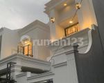 thumbnail-jual-rumah-american-modern-style-di-joglo-jakarta-barat-1