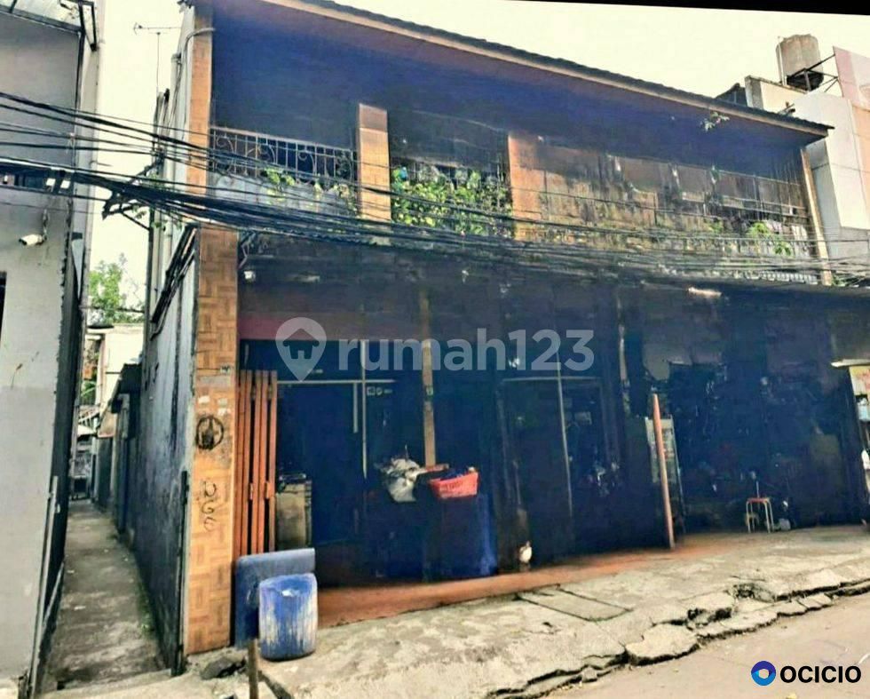 RUKO DI JALAN UTAMA TB SIMATUPANG TANJUNG BARAT JAKARTA SELATAN