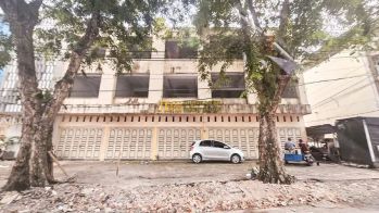 Dijual Ruko Gandeng Jalan Mojopahit (Simpang Jl. Gajah Mada)