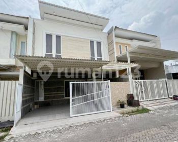 Rumah di Sutorejo dekat UNAIR ITS 2 Lantai SHM DIJUAL CEPAT