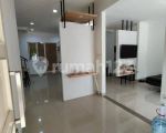 thumbnail-rumah-di-cluster-faraday-gading-serpong-tangerang-selatan-4