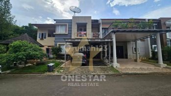 Dijual Super Cepat Rumah Hoek + Taman Luas The Green Vineyard