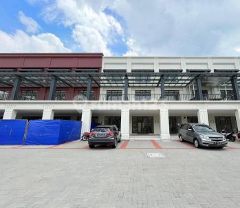 Disewa Ruko Hadap Jalan Boulevard Madison Grande, Gading Serpong