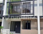 thumbnail-dijual-rumah-brand-new-leonora-gading-serpong-0