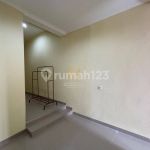 thumbnail-dijual-rumah-siap-huni-full-renov-sektor-7c-gading-serpong-9