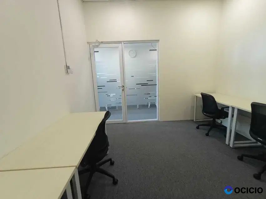 PRIVATE OFFICE FULL FURNISH KAPASITAS 5 ORANG