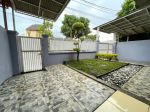 thumbnail-rumah-depan-taman-vila-rizki-ilhami-tangerang-6