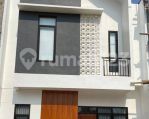 thumbnail-rumah-2-lt-minimalis-modern-di-deket-toll-desari-depok-1