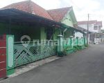 thumbnail-rumah-villa-strategis-di-klaten-solo-gergunung-klaten-utara-1