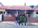 thumbnail-rumah-di-barata-jaya-surabaya-selatan-dekat-kampus-ubaya-wm-0