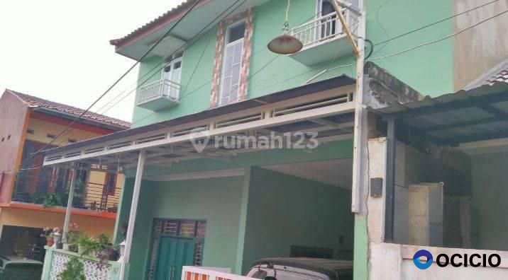 Rumah mewah 2 lantai dekat Pintu Toll Depok