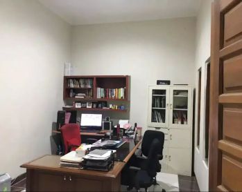 Dijual rumah/tempat usaha cocok dibangun kost2an di cikunir dekat LRT