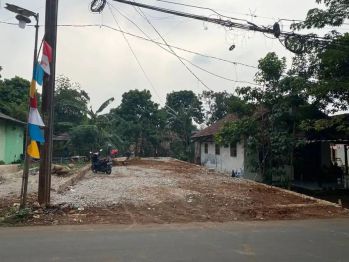 Dijual tanah pinggir jalan raya (bisa papasan 2 mobil)