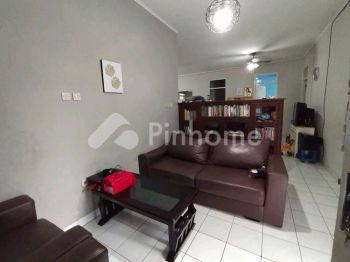 Dijual Rumah Cantik Full Furnished Siap Huni di Perumahan Sari Mas