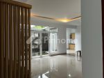 thumbnail-dijual-rumah-minimalis-modern-di-cluster-eksklusif-cigadung-3