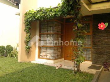 Dijual Rumah Nyaman Dan Asri di Margacinta