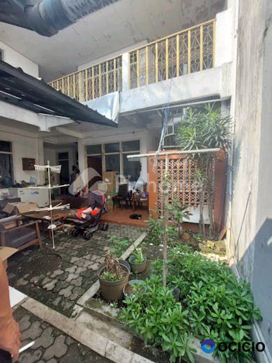 Dijual Rumah Di Lokasi Bagus di Komplek Muara