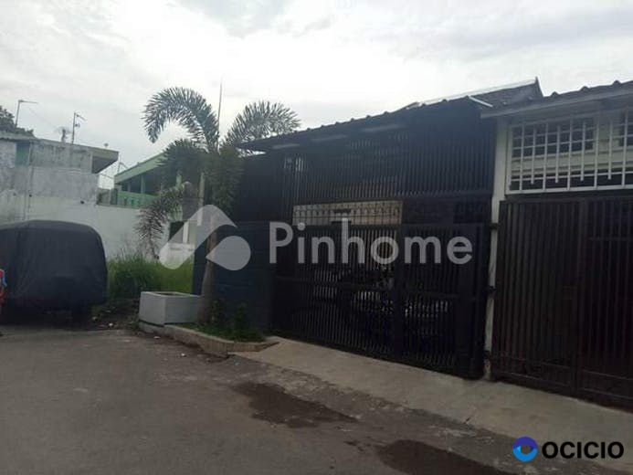 Dijual Rumah Nataendah 2 di Jl Sadang