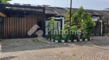 Dijual Rumah Full Furnish Siap Pakai di Komplek Griya Cempaka Arum