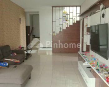 Dijual Rumah Dalam Perumahan Fasilitas Terbaik di Kota Baru Parahyangan Bandung