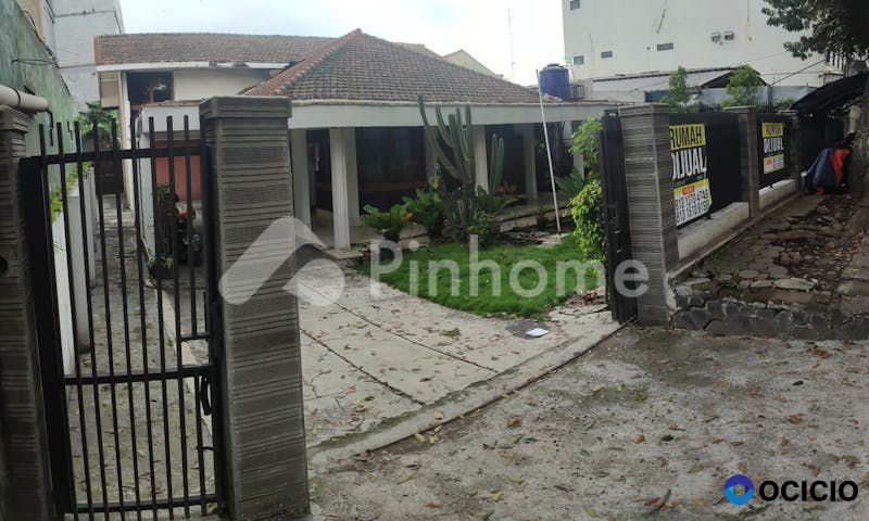 Dijual Rumah Vintage Jarang Ada di Jl. Gatoto Subroto