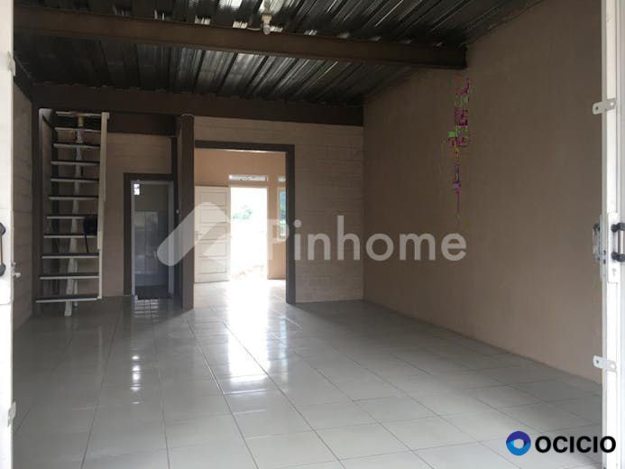 Dijual Ruko Strategis di Jl. Raya Soreang