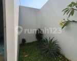 thumbnail-rumah-minimalis-modern-di-surabaya-selatan-hot-promo-diskon-harga-8