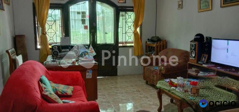 Dijual Rumah Sangat Strategis di Cigunung Indah