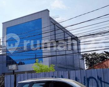 Dijual / Sewa Ruko 3 Lantai Siap Huni Strategis di Kelapa Dua Depok