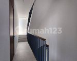 thumbnail-rumah-modern-minimalis-lokasi-strategis-di-kemang-jakarta-selatan-11