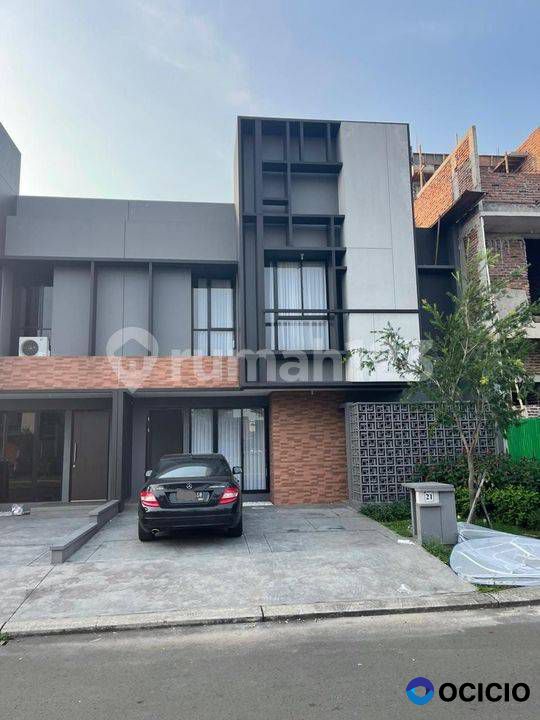 JUAL RUMAH SIAP HUNI DALAM CLUSTER DI SUVANA SUTERA