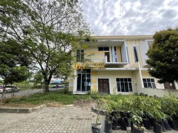 Dijual Villa Komplek Graha Metropolitan Cluster Sophie Suites - Medan