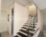 thumbnail-rumah-di-citraland-utama-cluster-buona-vista-furnish-5