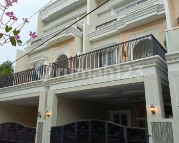 Dijual Rumah RoofTop Di Tanah Baru Beji Depok