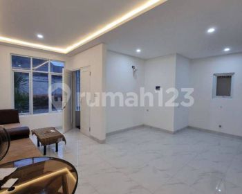 Dijual Rumah Siap Huni Plus Kolam Renang Ciganjur Jagakarsa