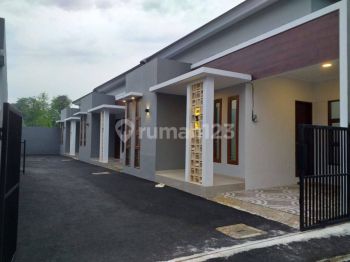 Rumah Di Jual Murah Dan Siap  Di Rangkapan Jaya Pancoran Mas
