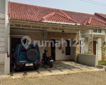 Rumab Siap Huni Dekat Toll Desari dijual Cepat