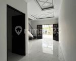 thumbnail-rumah-baru-classic-modern-di-beji-depok-6