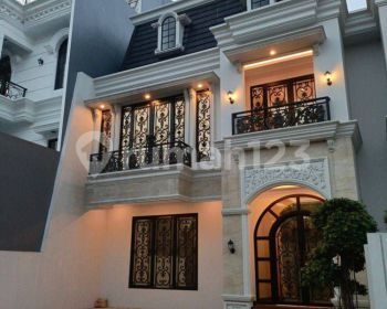 Dijual Rumah American Classic Siap Huni Di Kebagusan