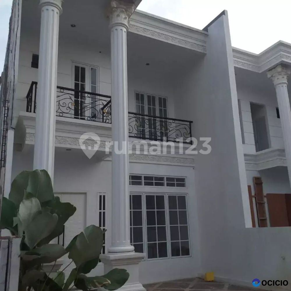 Rumah Clasic Modern Dijual Murah di Jagakarsa