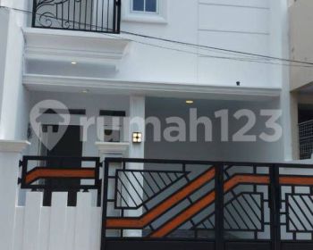 Rumah Murah Dalam Perumahan Di Pancoran Mas