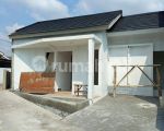 thumbnail-dijual-rumah-murah-600-an-juta-dalam-komplek-di-pancoran-mas-0