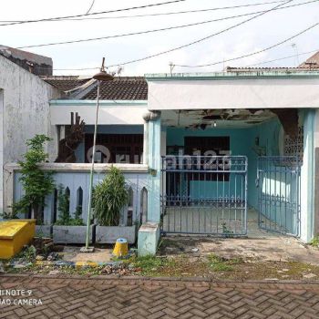 Rumah Surabaya Selatan Jl. Kutisari Indah Barat Surabaya
